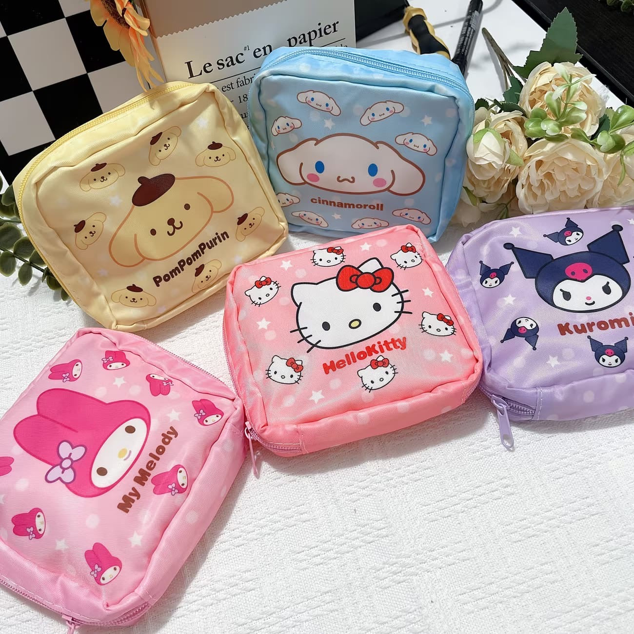 Cosmetiquera pequeña sanrio