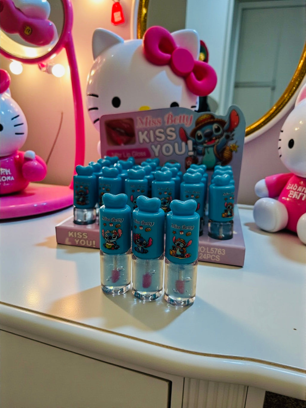 Lip gloss stitch corazón