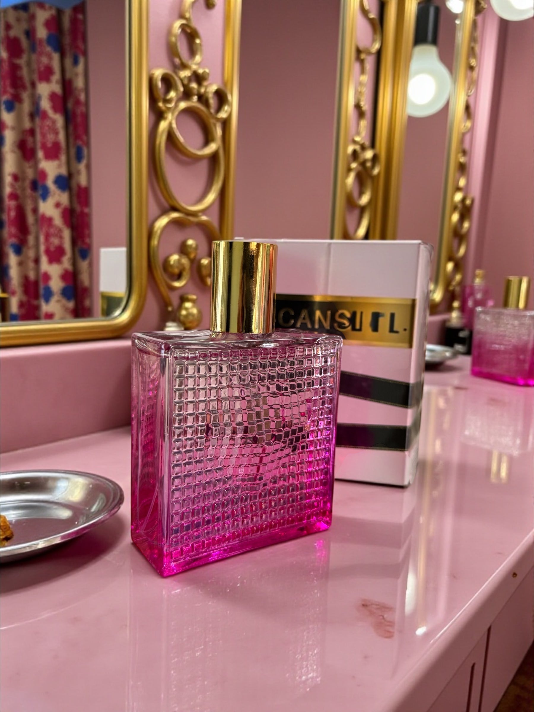 Scandalous" de Victoria's Secret.