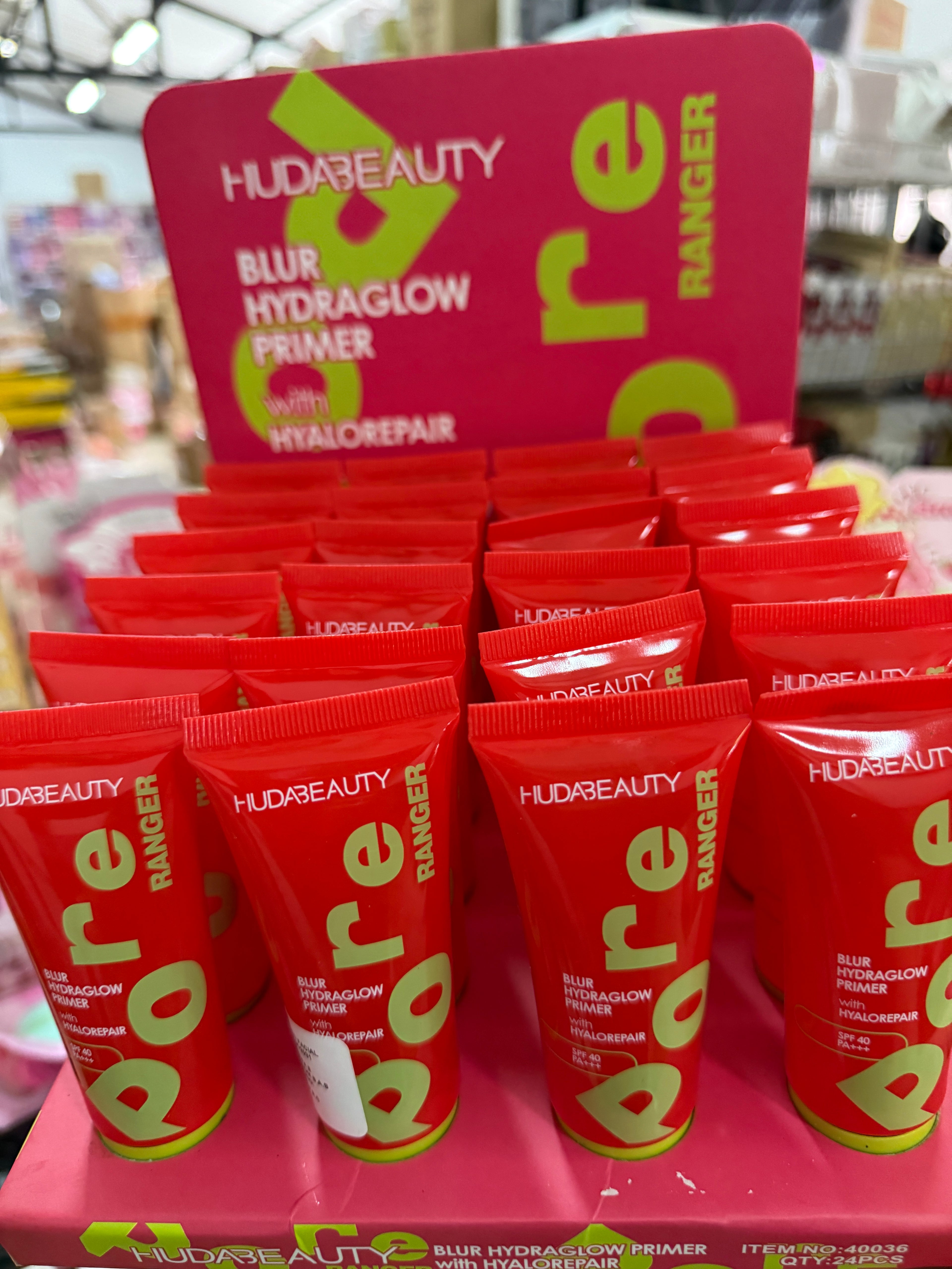 Primer rojo hudabeauty