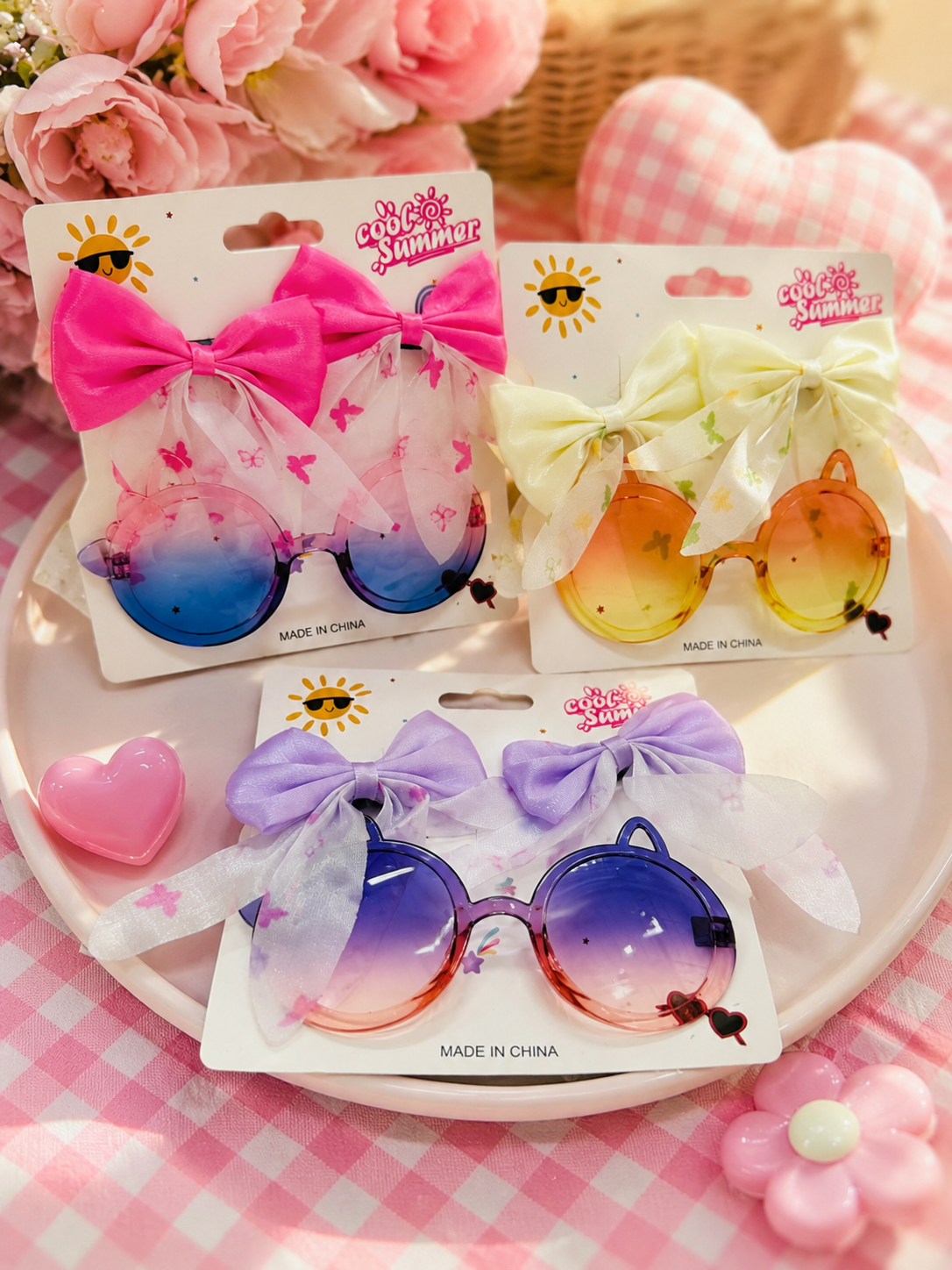 Moñas y gafas